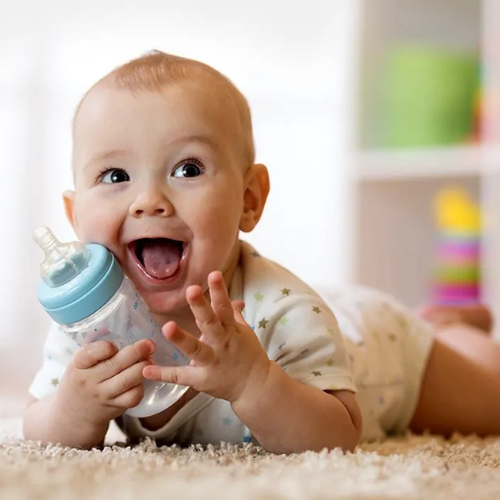 Read more about the article Best Baby Feeding Bottle Guide for New Parents [2025 Edition]